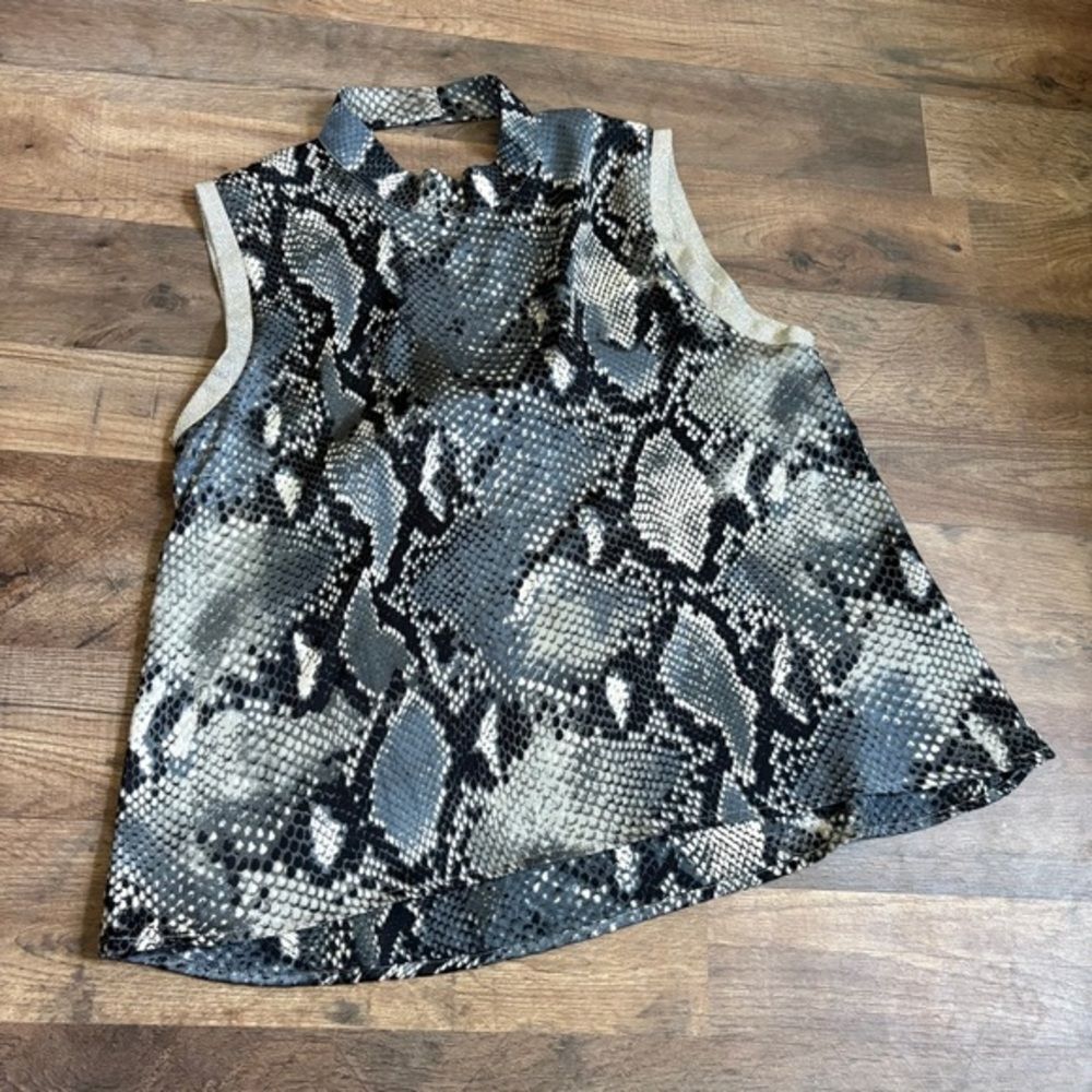 Gracia S Black Gray Silver Snakeskin Print Sleeveless Blouse Top Preppy Glam